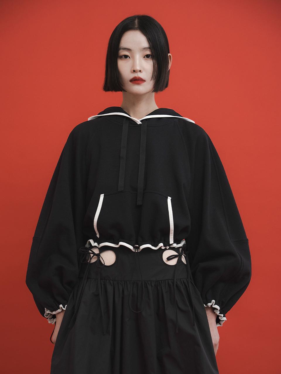 GAYEON LEE CHANI Hoodie Top-Black
