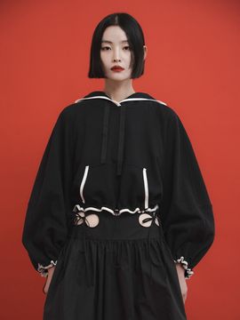 GAYEON LEE CHANI Hoodie Top-Black