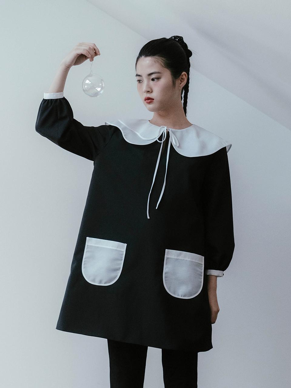 GAYEON LEE Double Layer Collar Wool Structured Dress [Black]
