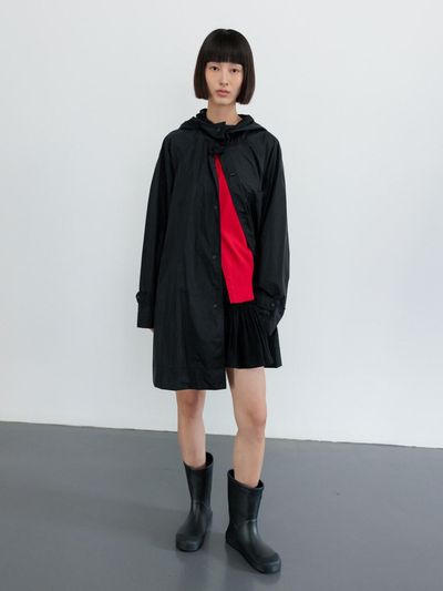GBH APPAREL MIDI-FLARE RAINCOAT [BLACK]