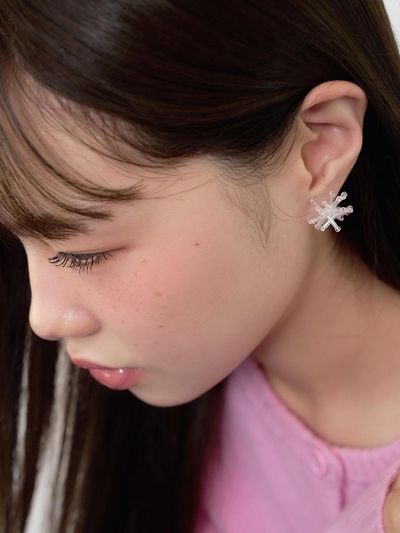 geegee Delicate Clear Beaded 18mm Earring