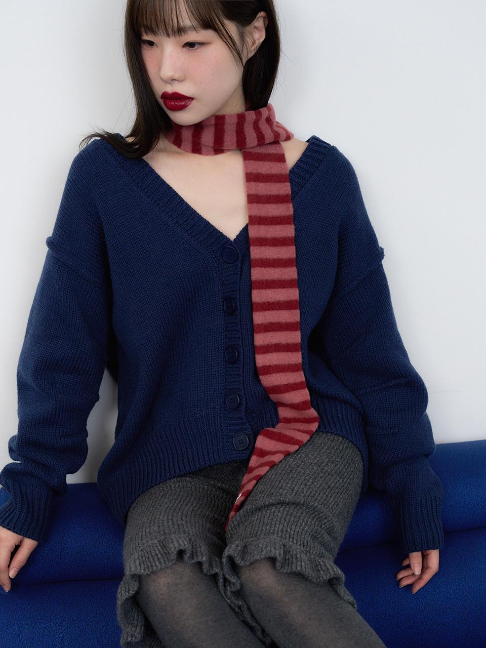 geegee Fluffy Striped Long Scarf [burgundy]