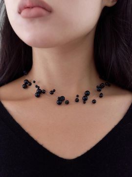 geegee Layered Handcrafted Acrylic Pearl Necklace [Black]