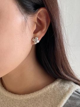 geegee Silver925 Tweed Textured Gold Plated Earrings