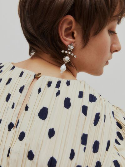 gemma alus design Pearl Cross Earrings
