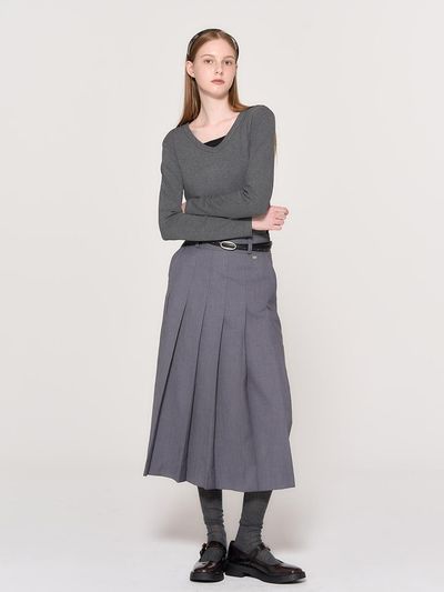 GENERAL IDEA Essential Easy V-Neck T-shirt [CHARCOAL]