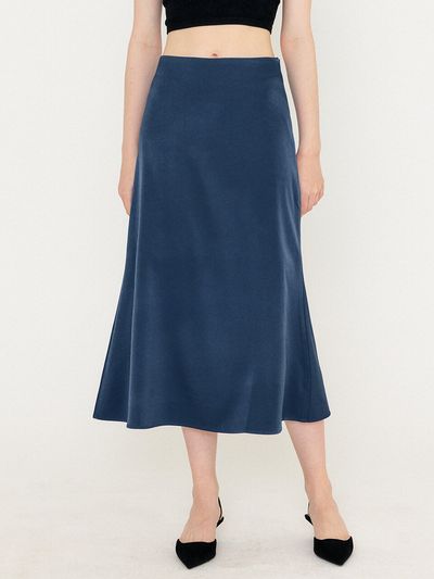 GENERAL IDEA Essential Satin Skirt _ Navy