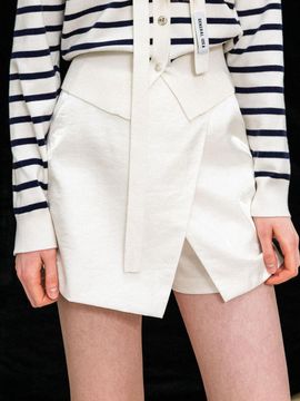 GENERAL IDEA Glossy Shorts