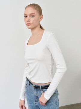 GENERAL IDEA Slim Square Neck Long Sleeve T-shirt [beige] (WBE1L01505)
