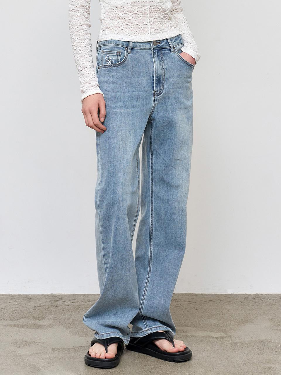 GENERAL IDEA Stretch Classic Straight Denim Pants [BLUE] (WBE1L11502)