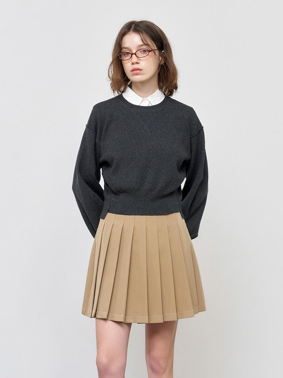GENERAL IDEA Structured Semi-Cropped Loose Fit Knit Sweatshirt [CHARCOAL] (WBE1L05505)