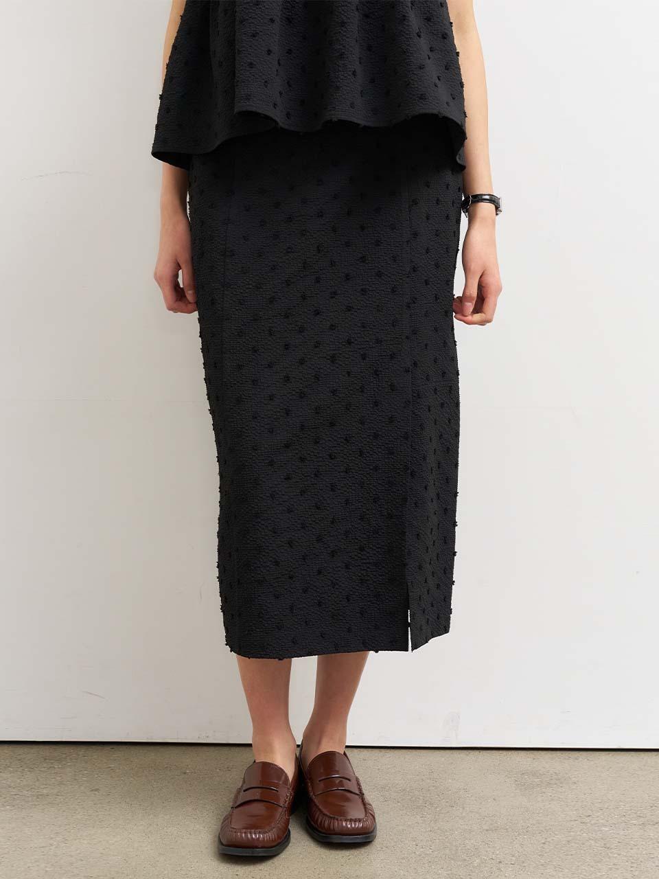 GENERAL IDEA Textured Bubble H-line Long Skirt [BLACK] (WBE2L13520)