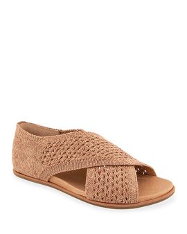 Gentle Souls By Kenneth Cole Gentle Souls by Kenneth Cole Women's Laniey Crossover Strap Brown Flat Sandals