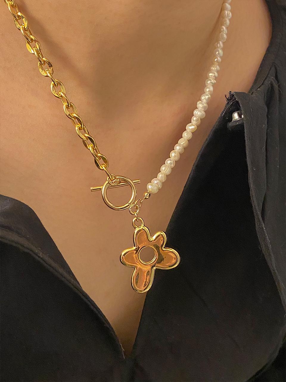 GETMEBLING Flower Chain Necklace