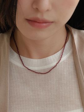 GETMEBLING Hey Coco Garnet Necklace [Brown]