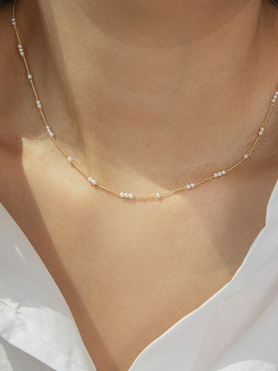 GETMEBLING Pearl Point Necklace
