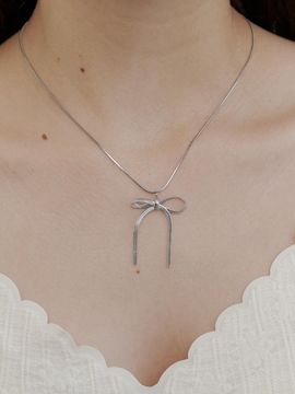 GETMEBLING Purity Ribbon Necklace