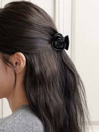 GETMEBLING ROSE HAIR CLIP