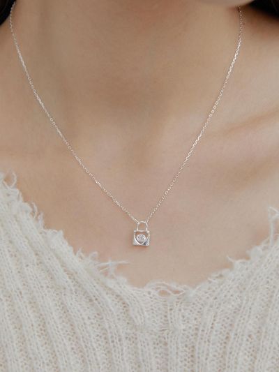 GETMEBLING Silver 925 Cubic Lock Pendant Necklace