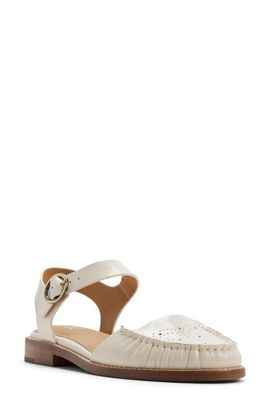 G.H.BASS G.H.BASS Colette Sandal