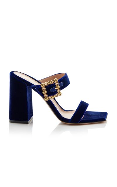 Gianvito Rossi Gianvito Rossi Buckled Velvet Sandals