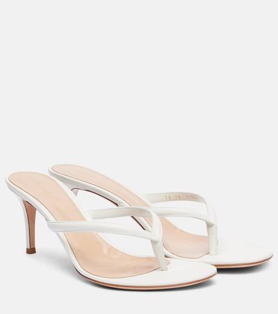 Gianvito Rossi Gianvito Rossi Calypso 70 leather thong sandals