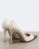 Gianvito Rossi Gianvito Rossi Patent leather-trimmed leather pumps - 4