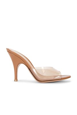 Gianvito Rossi Gianvito Rossi Sofia Mule