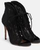 Gianvito Rossi Gianvito Rossi Suede-trimmed lace pumps - 1