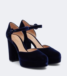 Gianvito Rossi Gianvito Rossi Velvet platform pumps