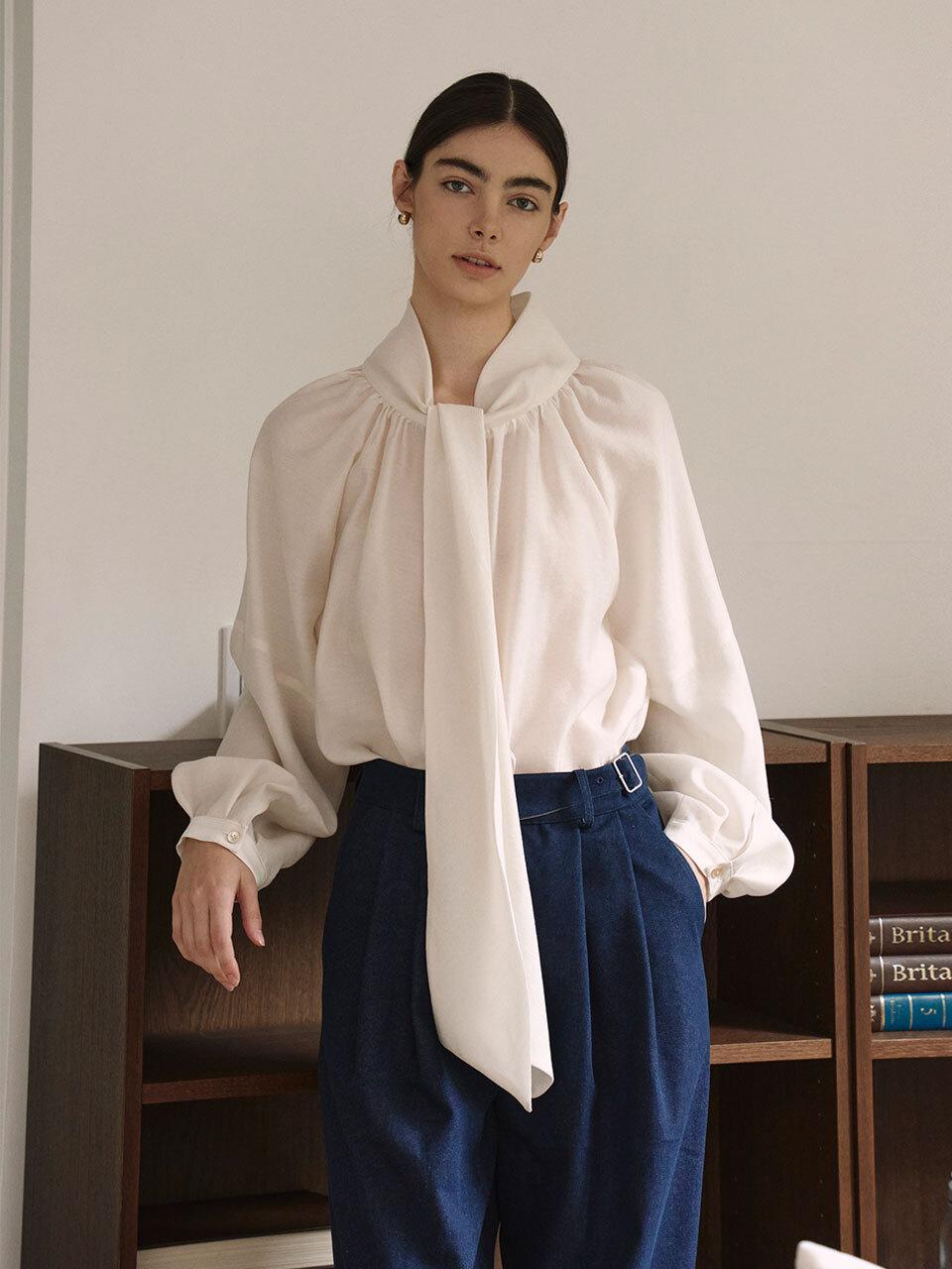 GIEMAR Two-way tie blouse_Light beige