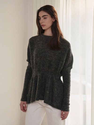 GIEMAR Waist Point Bat-Wing Knit Sweater [Gray]