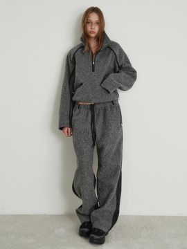 GIMMETHEYOUNG Half Faux Fur Insulating Pants [Charcoal]