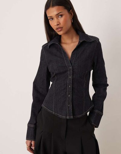 GINA TRICOT Gina Tricot cinched waist denim shirt in dark rinse blue-Navy