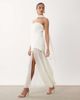 GINA TRICOT Gina Tricot dropped waist scarf maxi dress in white - 2
