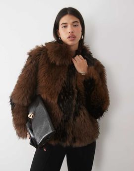 GINA TRICOT Gina Tricot faux fur jacket with collar in brown