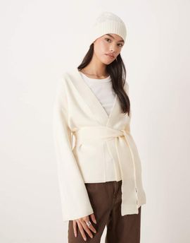GINA TRICOT Gina Tricot knit wrap kimono cardigan in cream-White