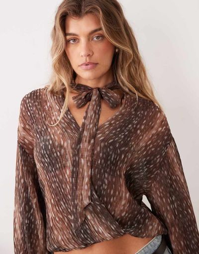GINA TRICOT Gina Tricot long sleeve scarf blouse in brown deer print