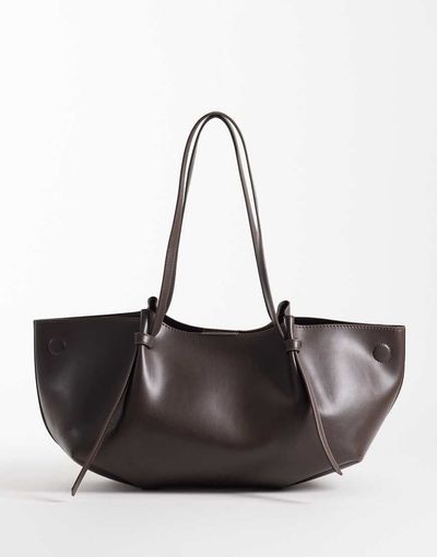 GINA TRICOT Gina Tricot long strap tote in brown