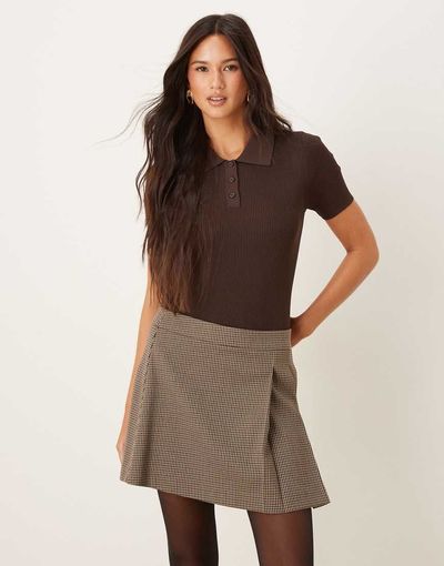 GINA TRICOT Gina Tricot mini pleated skirt in brown plaid