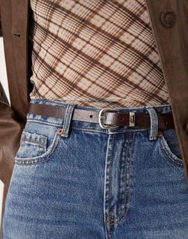 GINA TRICOT Gina Tricot patent belt with silver-tone buckle in dark brown-Black