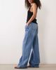 GINA TRICOT Gina Tricot pleated slouchy jeans in midwash blue - 3
