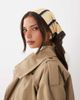 GINA TRICOT Gina Tricot satin scarf in yellow stripe-Neutral - 1