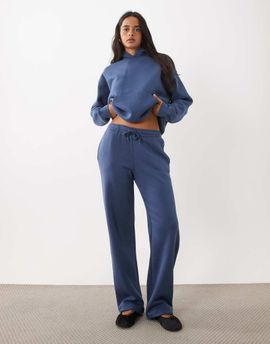 GINA TRICOT Gina Tricot set loose fit straight leg sweatpants in 5-Blue