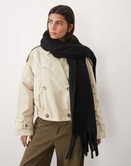 GINA TRICOT Gina Tricot soft chunky scarf in black