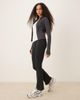 GINA TRICOT Gina Tricot Soft Touch sports seamless zip up jacket in dark gray - 4