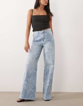GINA TRICOT Gina Tricot wide leg embroidered jeans in light wash blue
