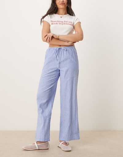 GINA TRICOT Gina Tricot wide leg linen blend pants with drawstring waist in blue and white stripes-Navy