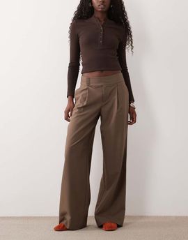 GINA TRICOT Gina Tricot wide pleated pants in taupe-Neutral