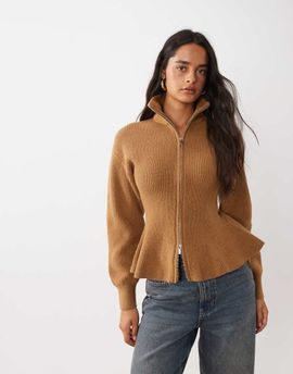 GINA TRICOT Gina Tricot wool shaped knitted zip through cardigan in brown